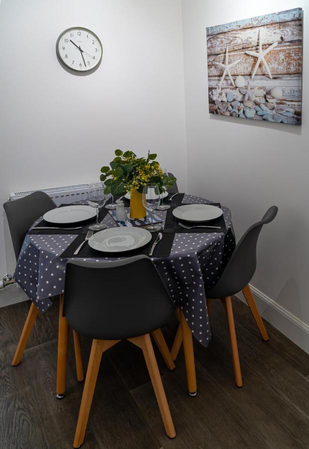 The Old Paint Shop Apartment - Centrally Situated Anstruther Extérieur photo